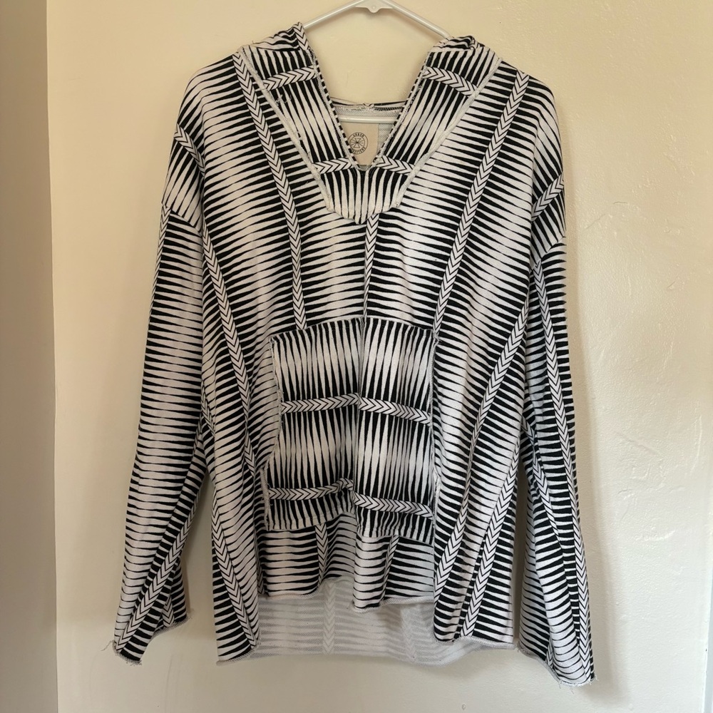 Urban Outfitters Black and White Bodhi Striped Hoodie - Picture 2 of 11